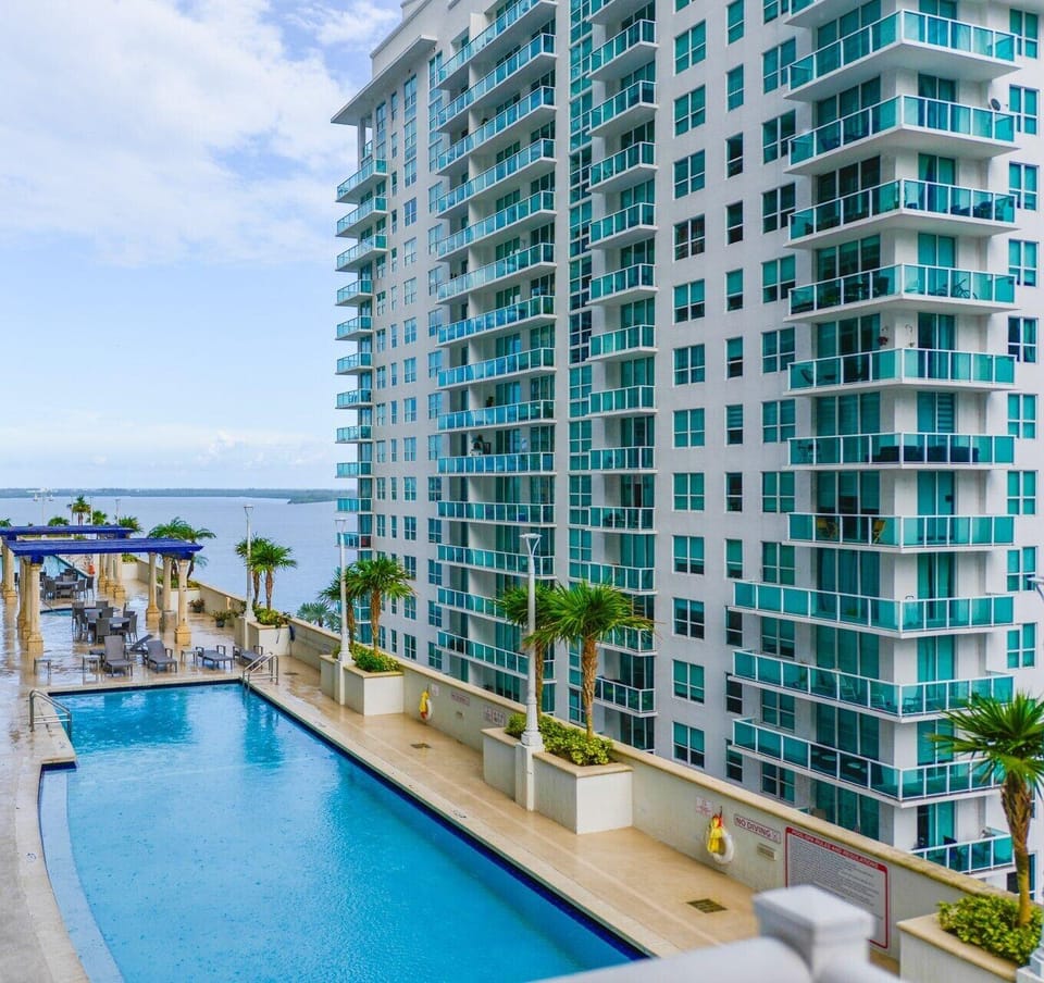 Modern Condos Available in Brickell Hotel in Brickell
