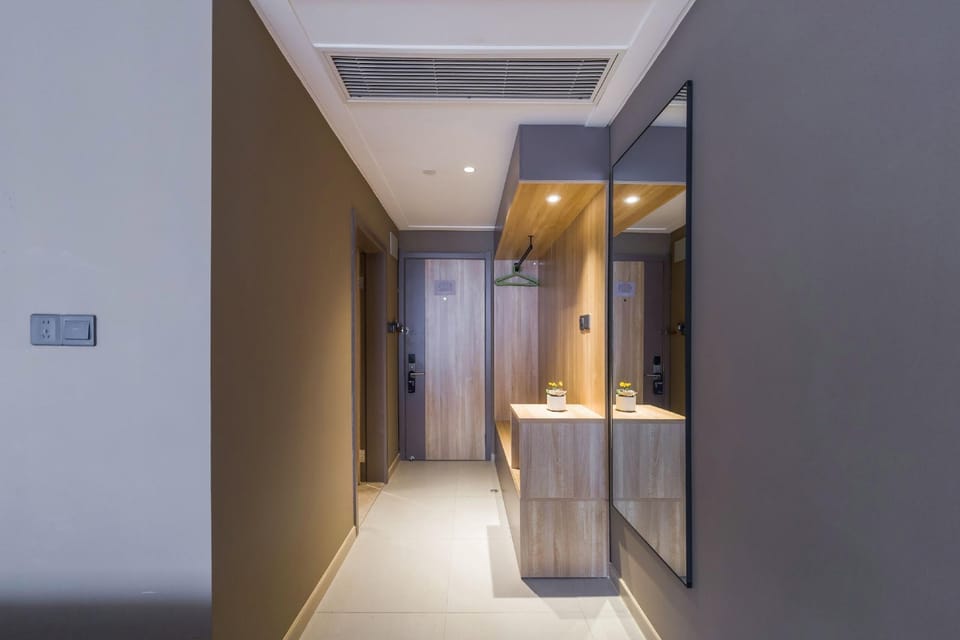 Home Inn Neo Shanghai Hongqiao Caohejing Gubei Hotel in Shanghai