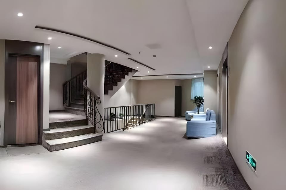 Home Inn Neo Shanghai Zhongshan Park Metro Station Hotel in Shanghai