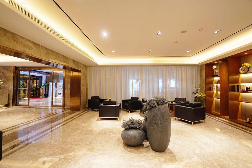 Yitel Shanghai National Convention and Exhibition Center Qingpu Huaxin Hotel in Shanghai