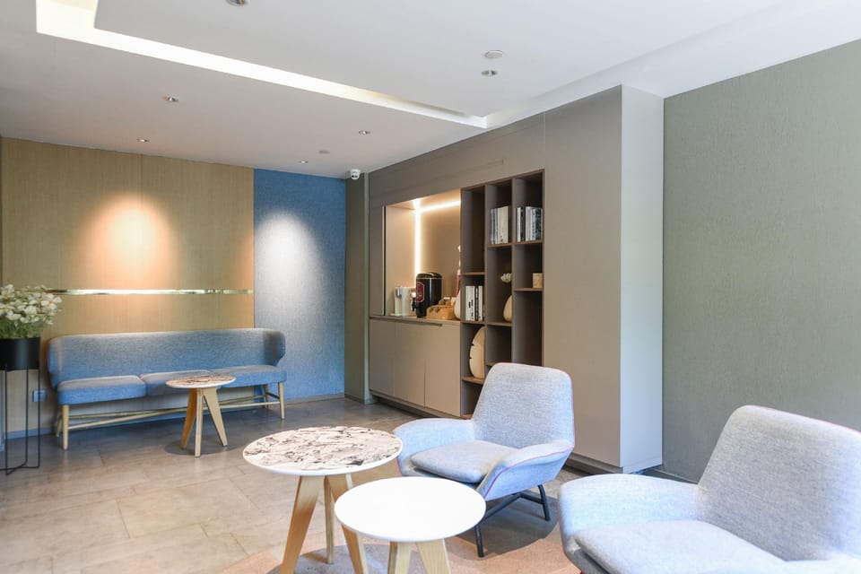 Home Inn Neo Shanghai Nicheng Lingang Equipment Industrial Zone Hotel in Shanghai