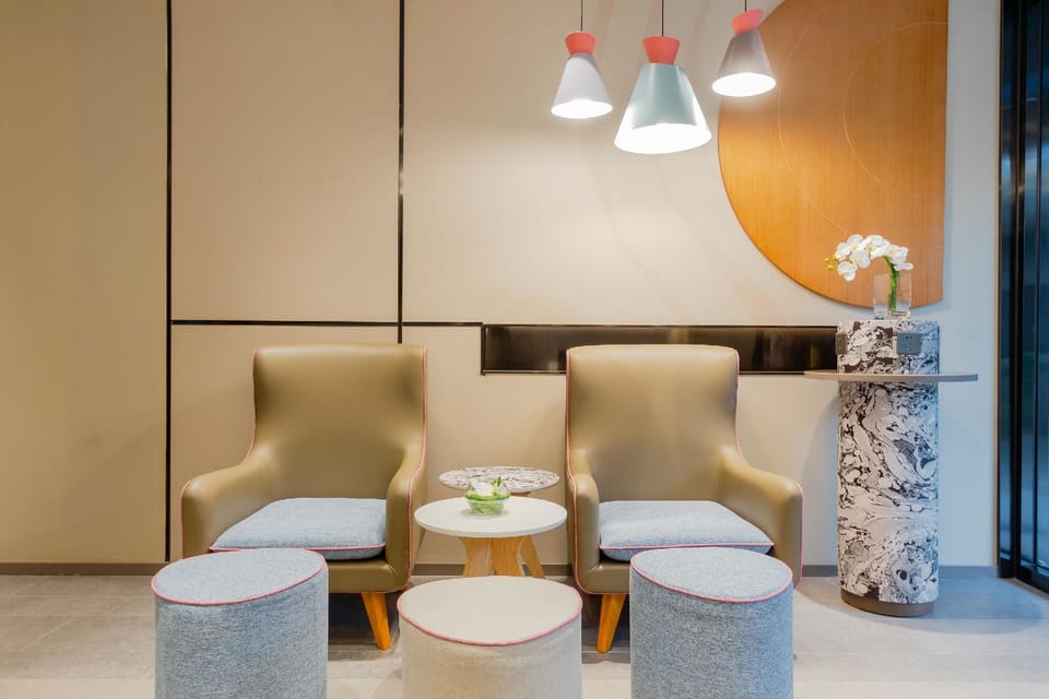 Home Inn Neo Shanghai Xinzhuang Metro Station South Square Hotel in Shanghai