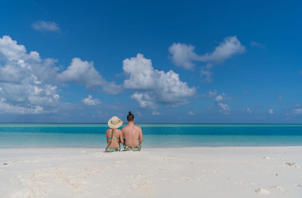 Ostrov Palm Villa Hotel in Maldives