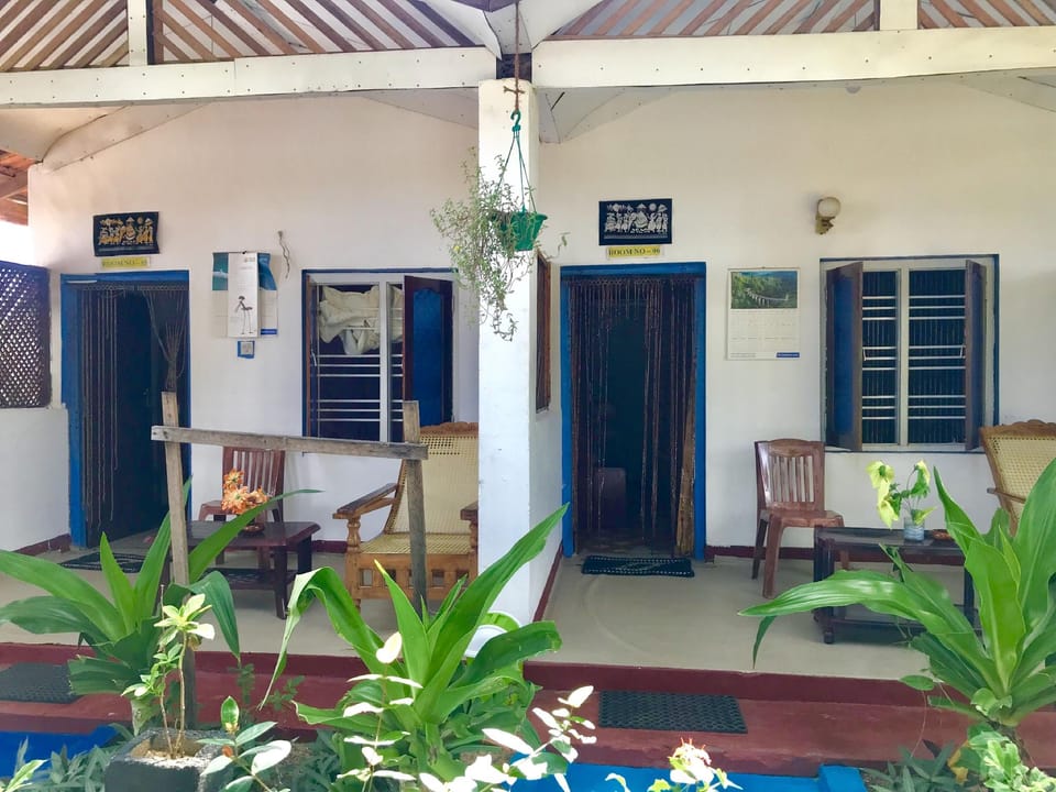 Star Hotel Arugambay Hotel in Sri Lanka