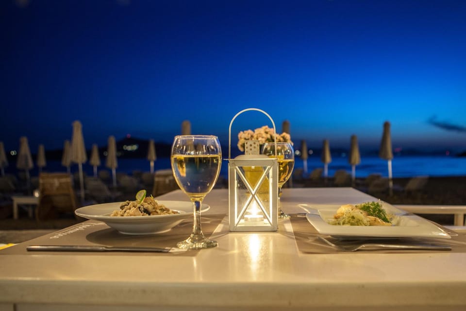 Ippokampos Beachfront Hotel in Naxos