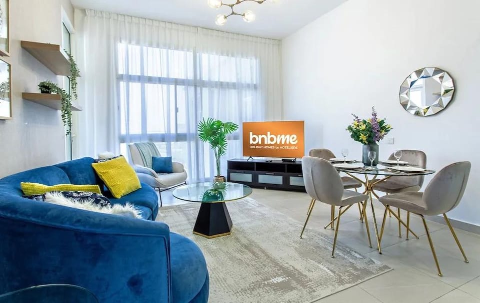bnbme | La Fontana | 1 BDR Hotel in Dubai