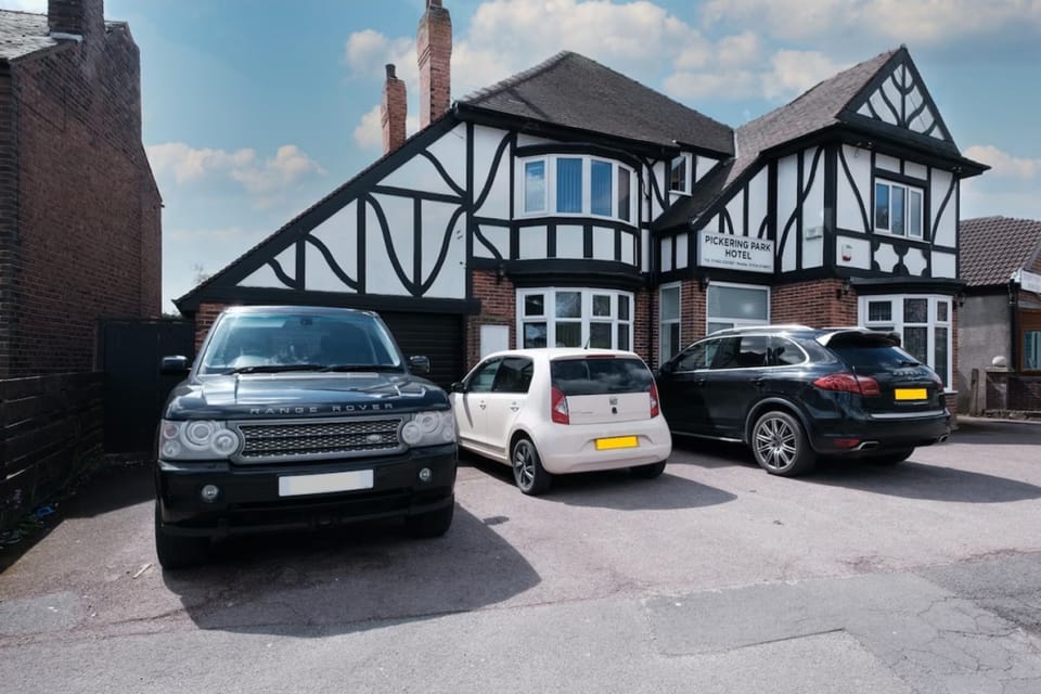 OYO The Pickering Park Hotel Hotel in Hull