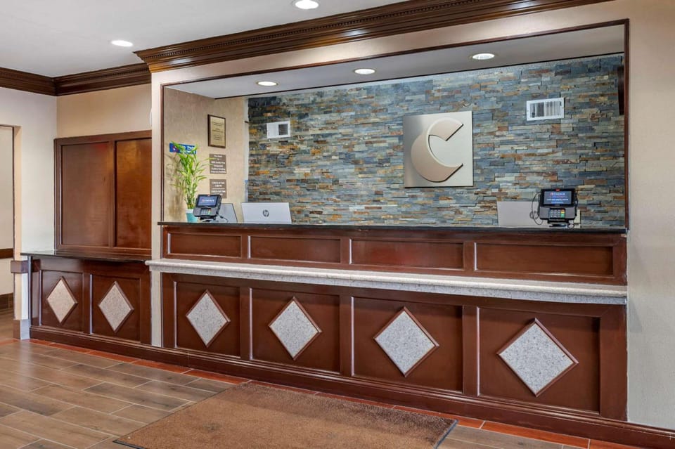 Comfort Inn & Suites Cincinnati Uptown Clifton Hotel in Cincinnati