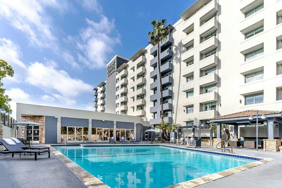 Four Points by Sheraton Los Angeles Westside Hotel in Culver City