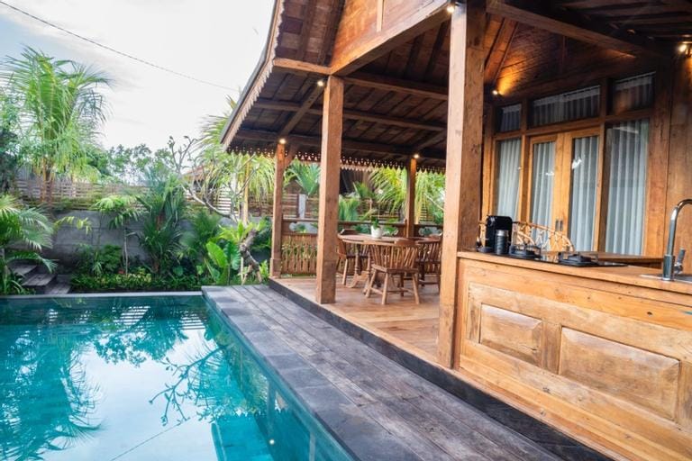 Seseh Tranquil 1BR Private Pool Villa Near Beach Hotel in Mengwi