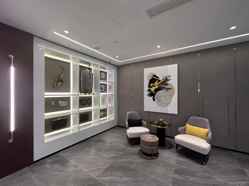 Home Inn Neo Hangzhou West Lake Lakeside Yongjin Plaza Hotel in Hangzhou