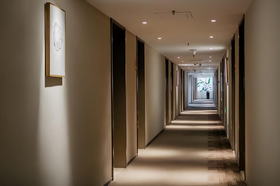 Home Inn Neo Xiaoshan South Railway Station Tonghui Middle Road Metro Station Hotel in Hangzhou