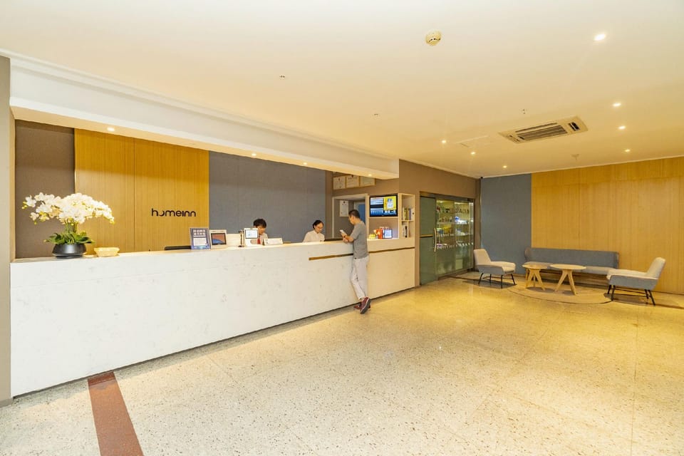 Home Inn Neo Xiaoshan South Railway Station Tonghui Middle Road Metro Station Hotel in Hangzhou