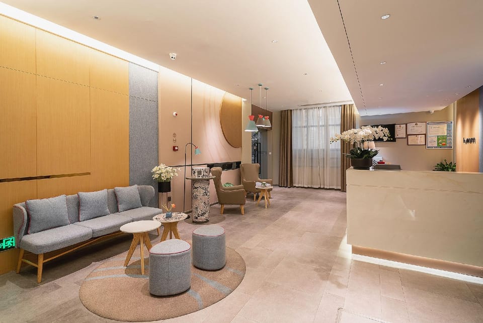 Home Inn Neo Xiamen Lianban Metro Station Hotel in Xiamen