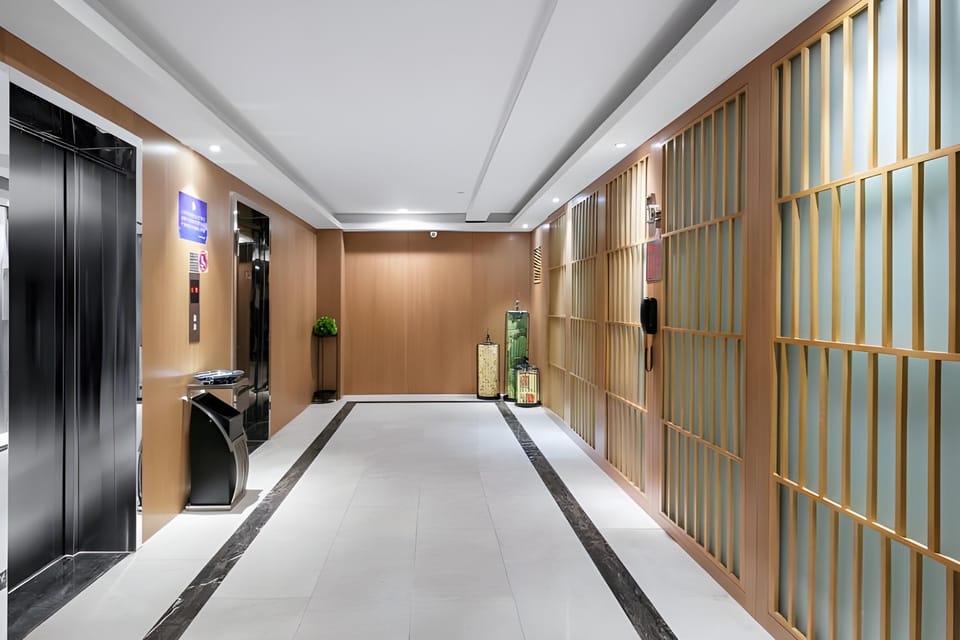 Home Inn Hangzhou West Lake Lakeside Wulin Road Center Hotel in Hangzhou