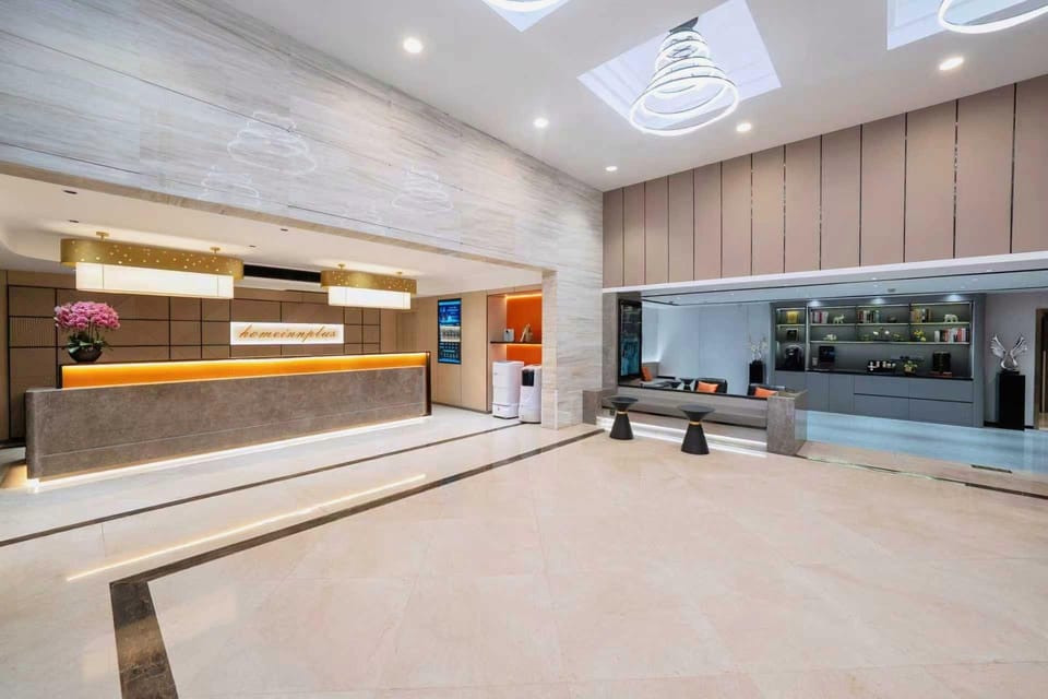 Home Inn Hangzhou West Lake Lakeside Wulin Road Center Hotel in Hangzhou