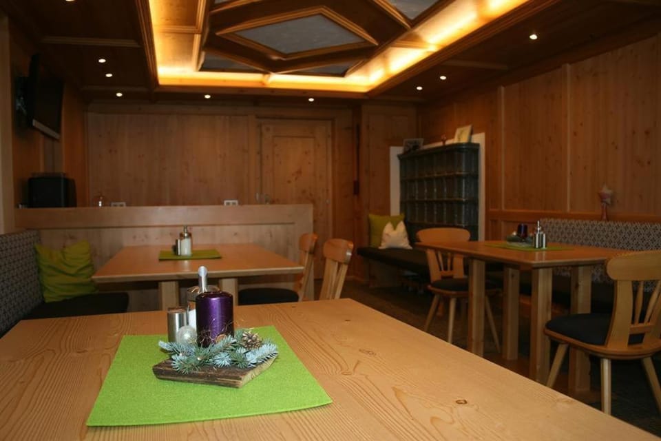 Pension Am Kirchhof Hotel in Saint Anton am Arlberg