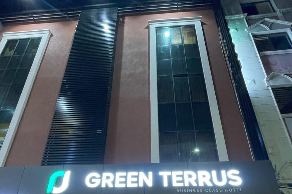 green terrus Hotel in Chennai