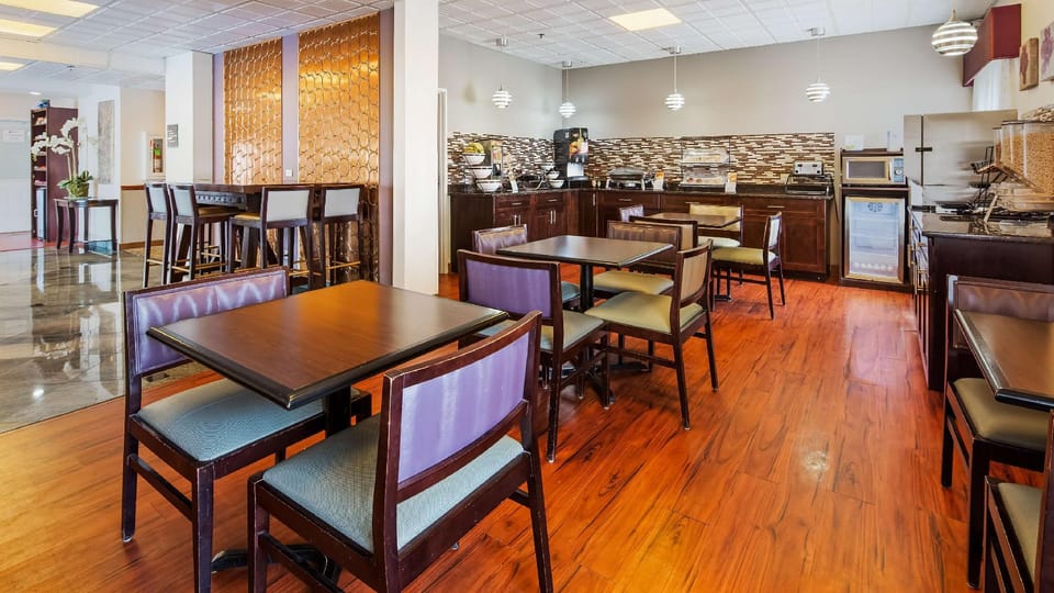 Best Western Plus O'Hare International South Hotel Hotel in Northlake