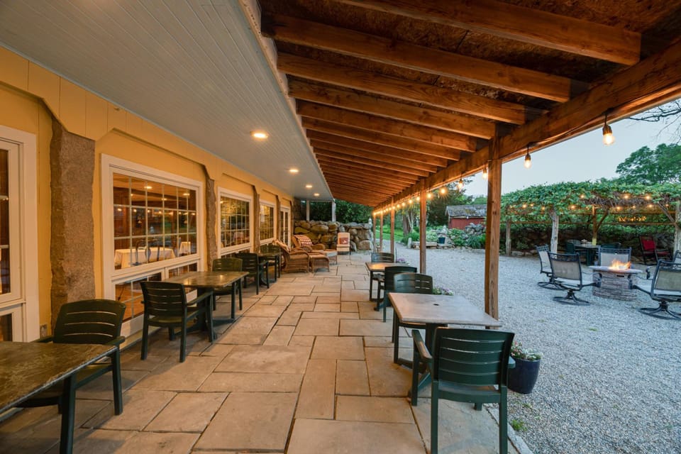 Stonecroft Inn Inn in Ledyard