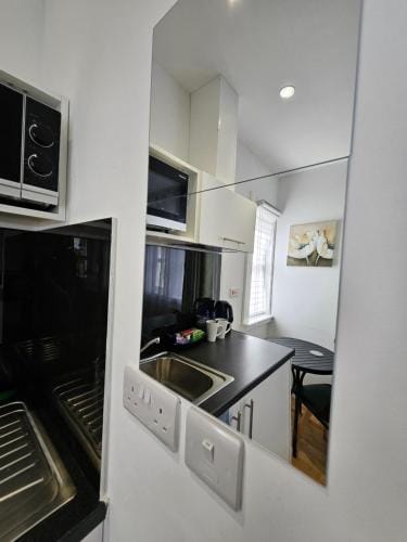 Central Chambers Suites Suite 3 Hotel in Leek