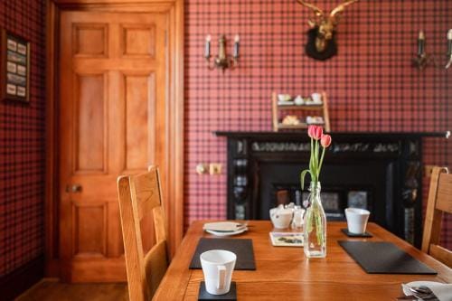 Strathallan Bed and Breakfast Hotel in Scotland