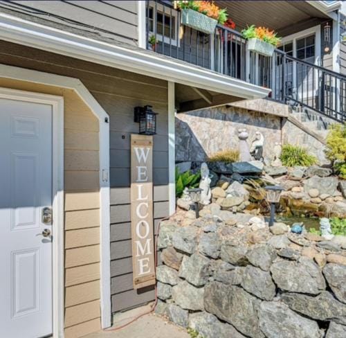 2 Bedroom Private 1500ft Hot Tub Sauna Gym Hotel in Washington