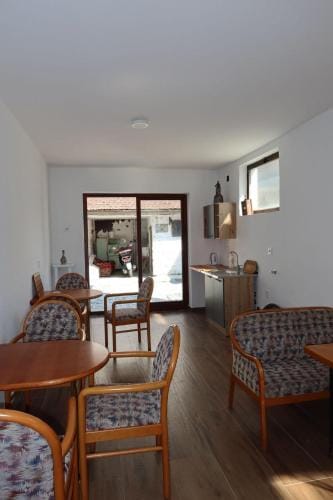 Apartments and Rooms MN, Konjic Hotel in Federation of Bosnia and Herzegovina
