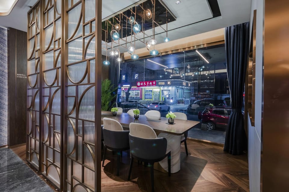 Yitel Collection Nanjing Xinjiekou Plaza Hotel in Nanjing