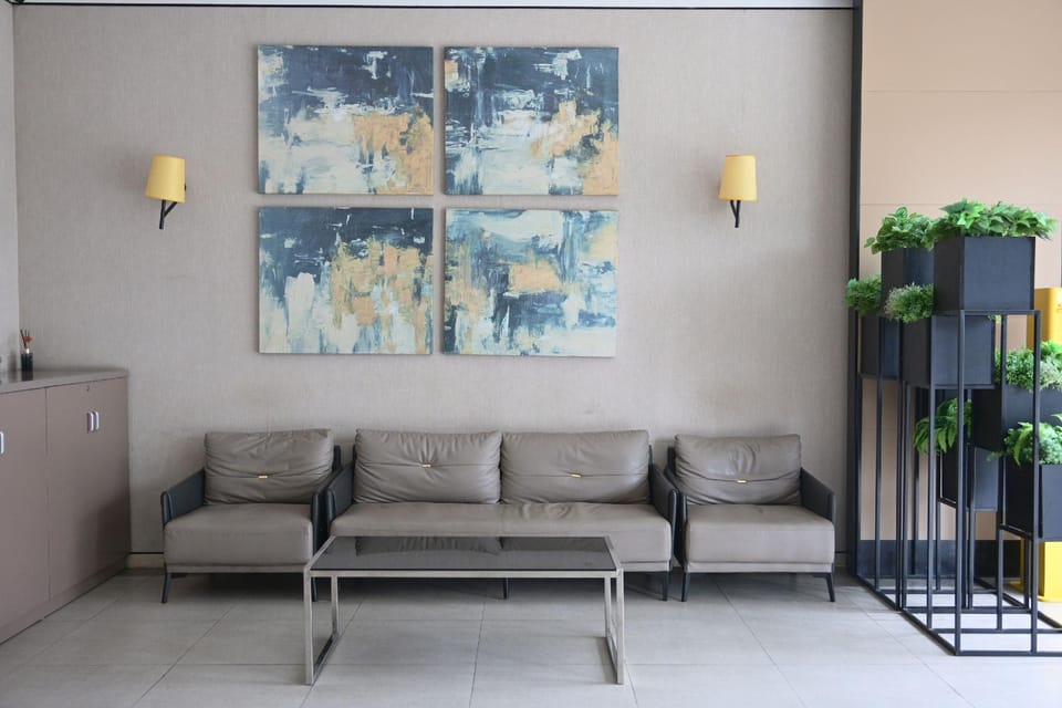 Home Inn Neo Nanjing Wutang Square Subway Station Hotel in Nanjing