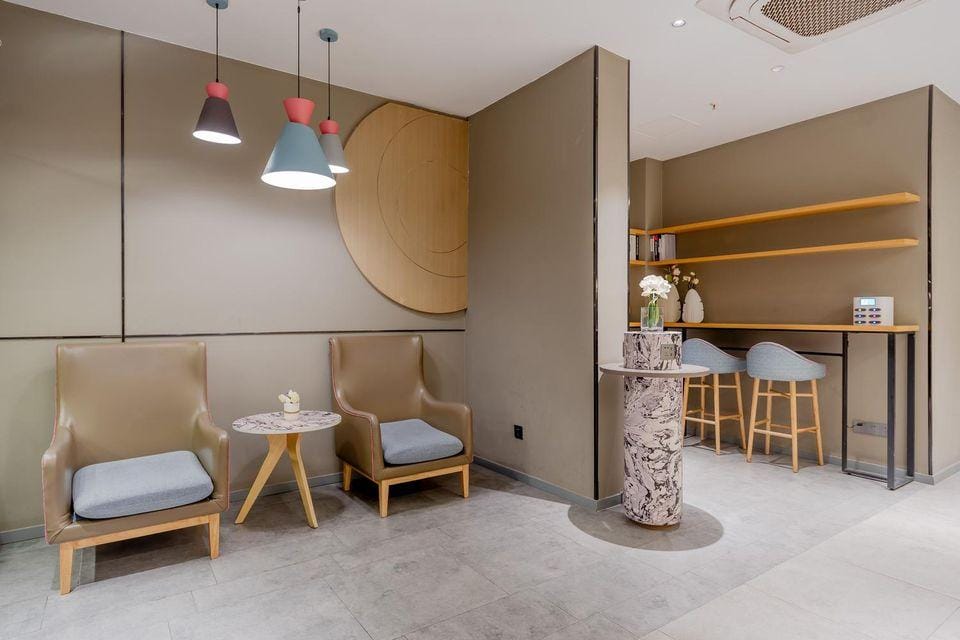 Home Inn Neo Nanjing Xinjiekou Zhongshan East Road Xi'anmen Metro Station Hotel in Nanjing