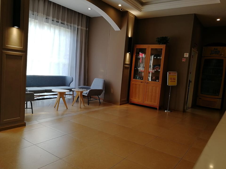 Home Inn Nanjing Andemen Metro Station Hotel in Nanjing