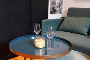 Charming Studio Steps from the Eiffel Tower Hotel in Paris