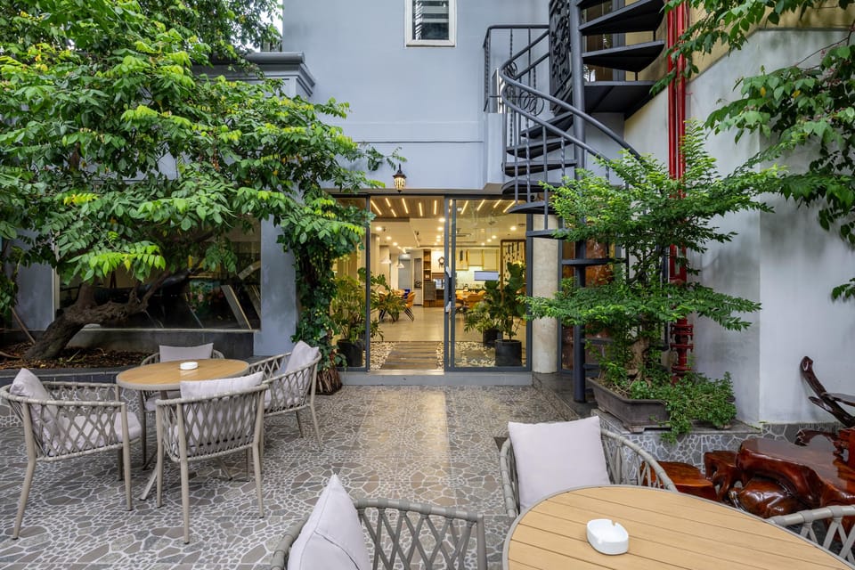 A25 Premium Hotel - 65G Nguyen Thai Hoc Hotel in Ho Chi Minh City