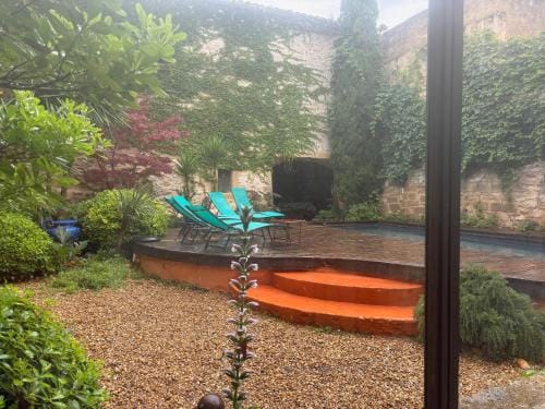 LA MAISON D'ORE - Billard, flechettes, cheminee Hotel in Provence-Alpes-Côte d'Azur