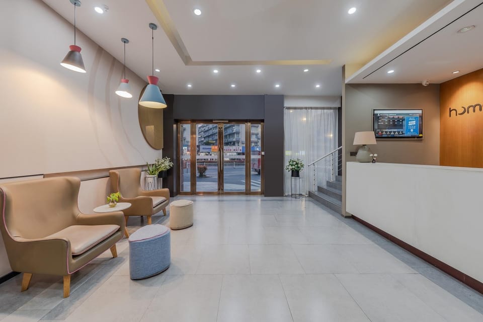 Home Inn Neo Hangzhou Wulin Square Chaohui Road Canal Hotel in Hangzhou