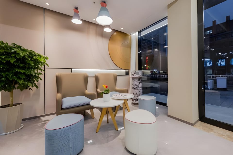Home Inn Neo Hangzhou Xiaoshan Xiaoshao Road Long-Distance Bus Terminal Hotel in Hangzhou