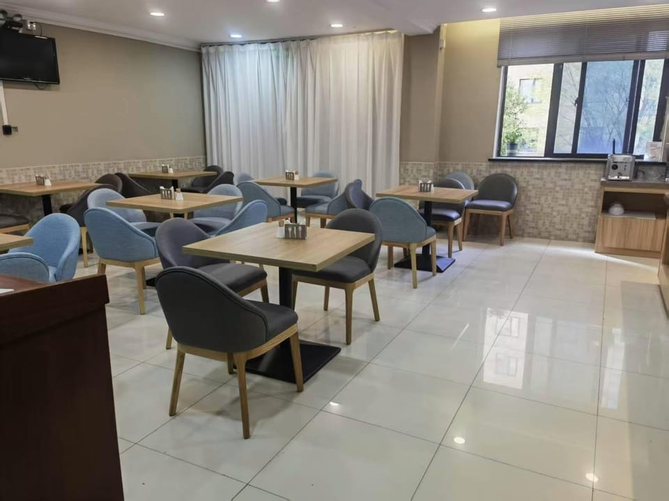 Home Inn Neo Hangzhou Xiaoshan Xiaoshao Road Long-Distance Bus Terminal Hotel in Hangzhou