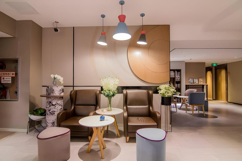 Home Inn Neo Hangzhou West Lake Lakeside Pedestrian Street Music Fountain Hotel in Hangzhou