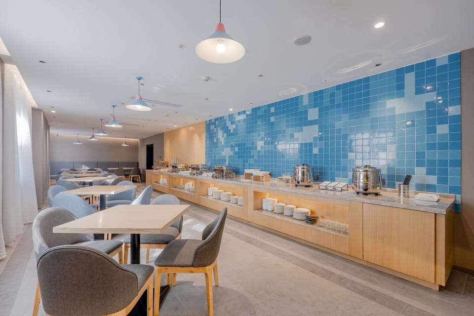 Home Inn Neo Qiandao Lake Scenic Area Tourist Wharf Center Hotel in Hangzhou
