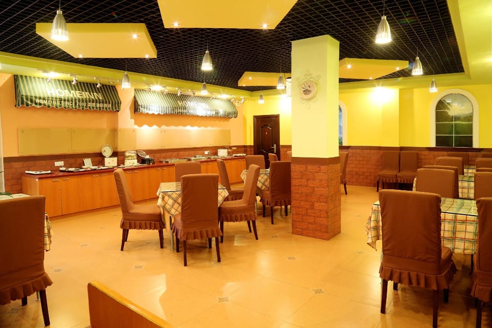 Home Inn Xiaoshan Yinlong Department  Renmin Road Metro Station Hotel in Hangzhou