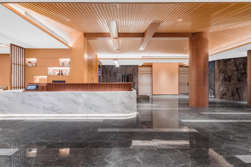 Jianguo Hidden Hotel Hangzhou Binjiang Baolong City Weiye Road Metro Station Hotel in Hangzhou