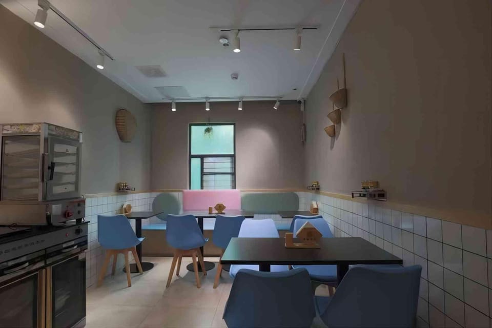 Home Inn Neo Shenzhen Nanshan Coastal City Nanyou Metro Station Hotel in Hong Kong