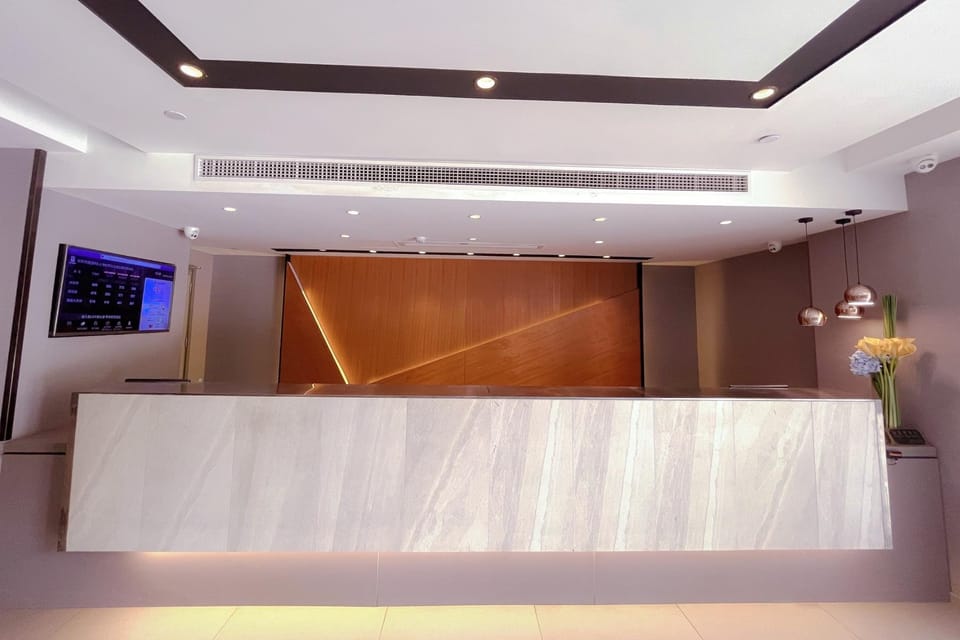Home Inn Style Shanghai Hongqiao Gubei Yaohong Road Metro Station Hotel in Shanghai