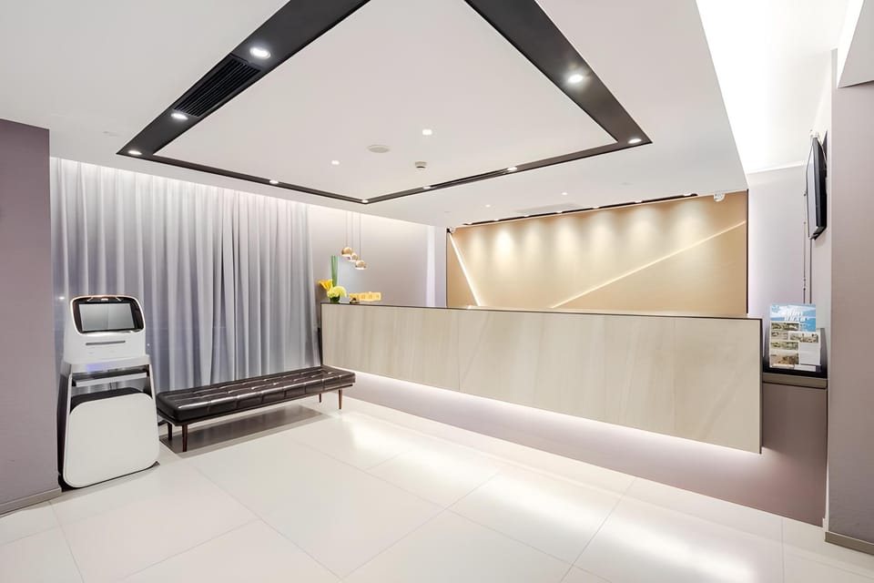 Home Inn Style Shanghai Xinzhuang Industrial Zone Chunshen Road Metro Station Hotel in Shanghai