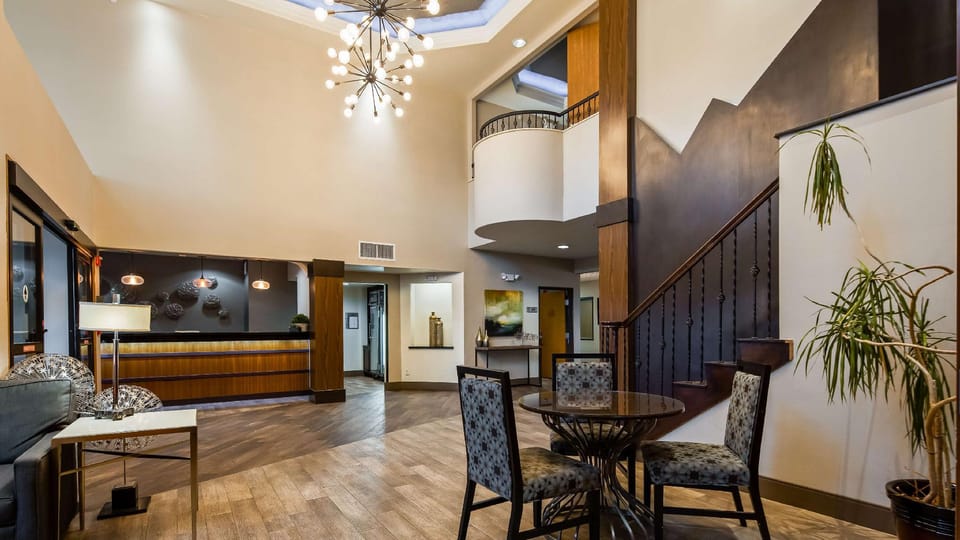 Best Western Plus Hill Country Suites Hotel in San Antonio