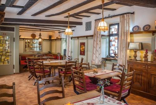 Alte Weinstube Burg Eltz Hotel in Cochem-Zell