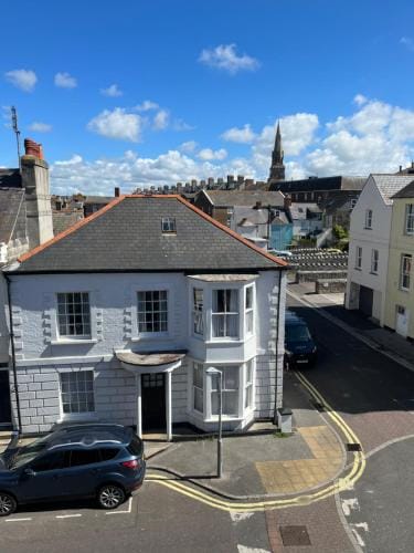 Kelston Guest House Hotel in Weymouth