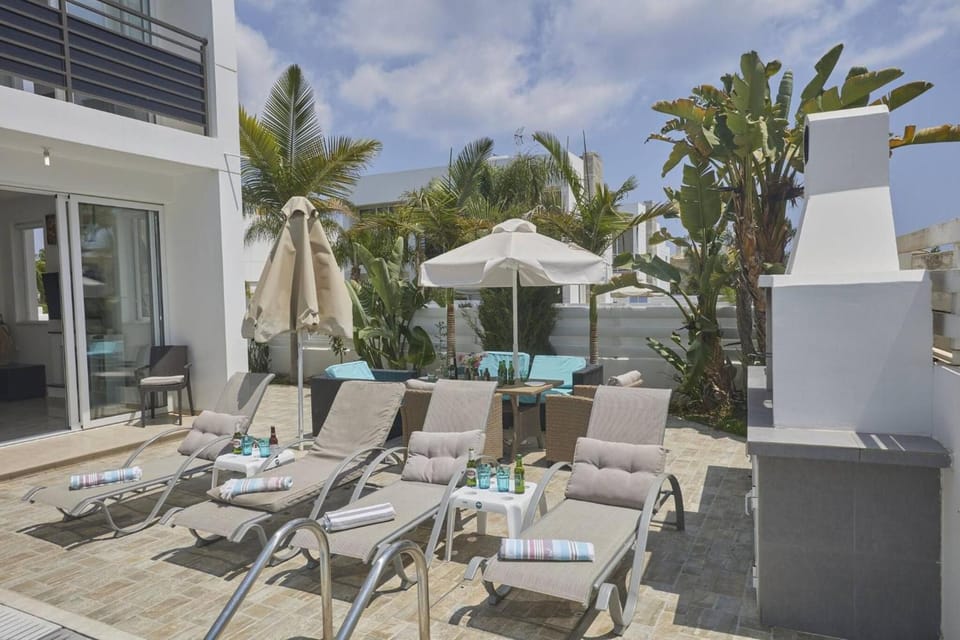 Protaras Pearl Villa Pe15 Resort in Paralimni