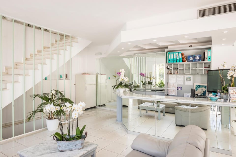 Kristall Suites Apartment hotel in Crete